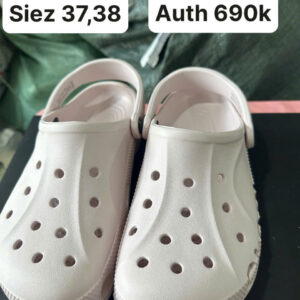 Dép Crocs Classic Clog - Trắng Kem