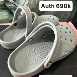 Dép Crocs Bayza Clog - Xám Nhạt