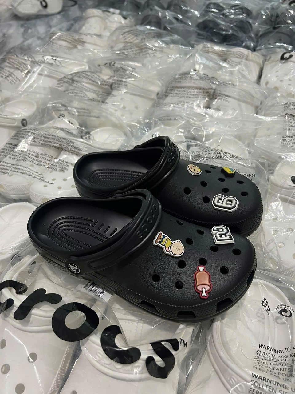 Dép Crocs Classic Clog - Đen (Size 36-44)